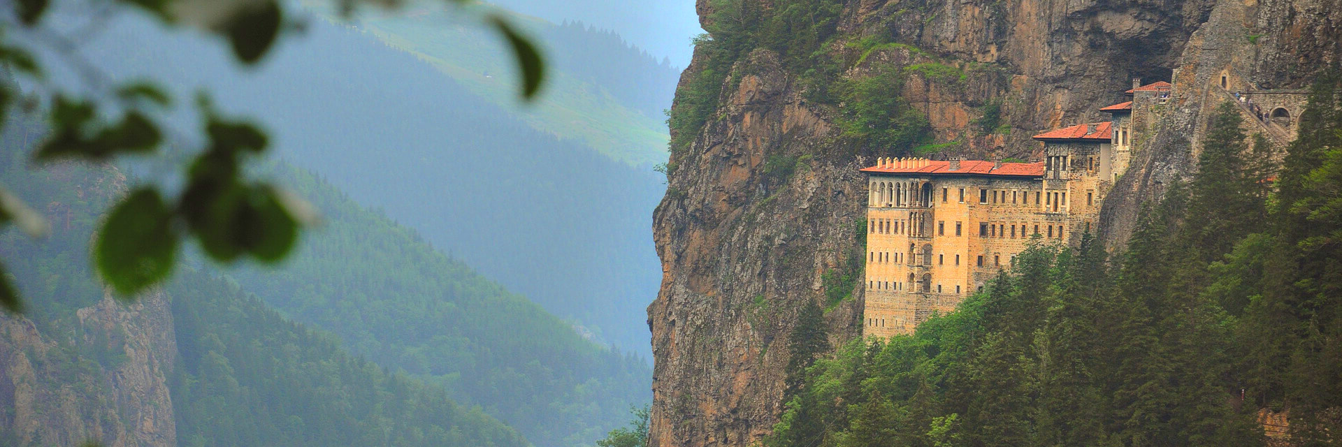 Мистичната Черноморска Турция – от Самсун до Трабзон и манастира Сюмела