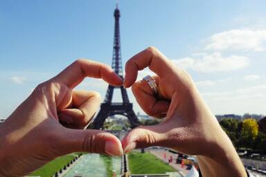 Свети Валентин в Париж