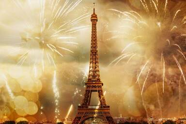 Новогодишни фойерверки в Париж 2026