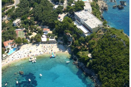 AKROTIRI BEACH HOTEL - Изображение 1