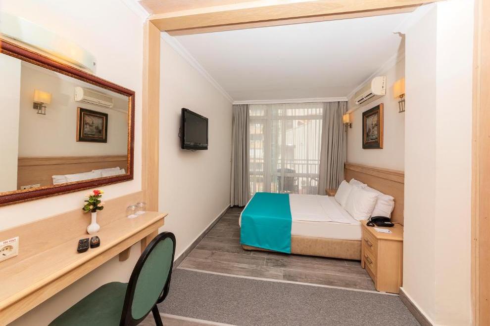 KAYAMARIS HOTEL - Standard Double Room