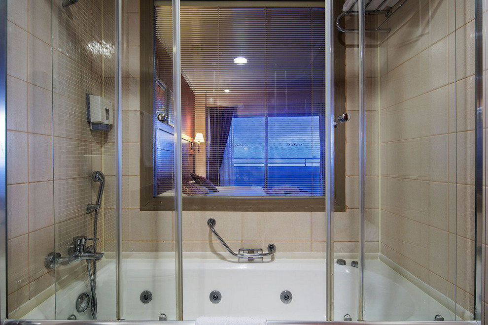 ALBA ROYAL HOTEL - Superior Room Bath