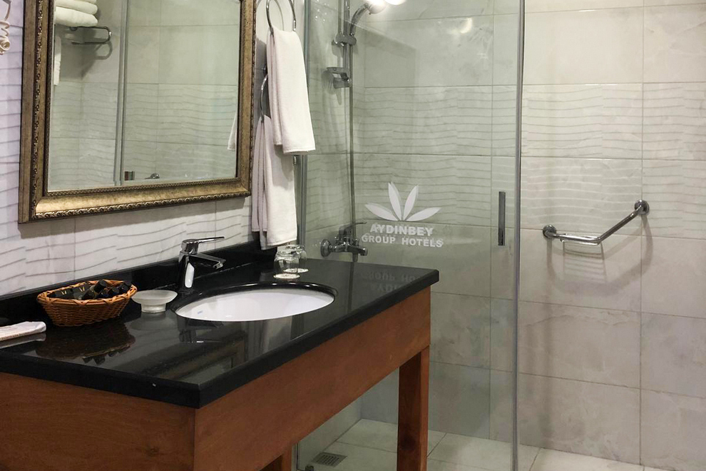 Aydinbey Famous Resort - Family Room