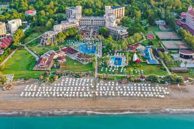 Crystal Tat Beach