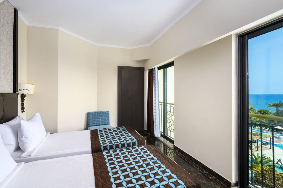 LAGO HOTEL - Suite Room