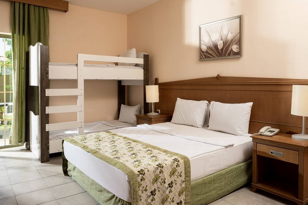 ANADOLU HOTELS DIDIM CLUB - Club Spacious Room with Bunk Bed