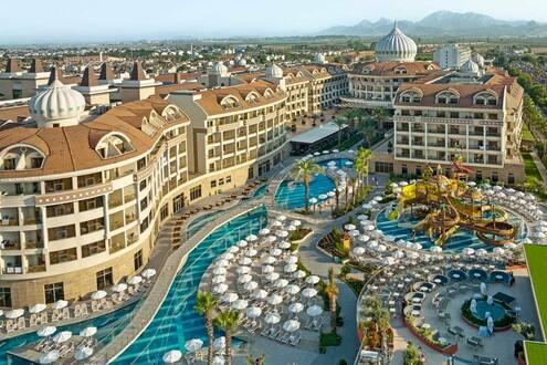 Kirman Belazur Resort & Spa - Изображение 1
