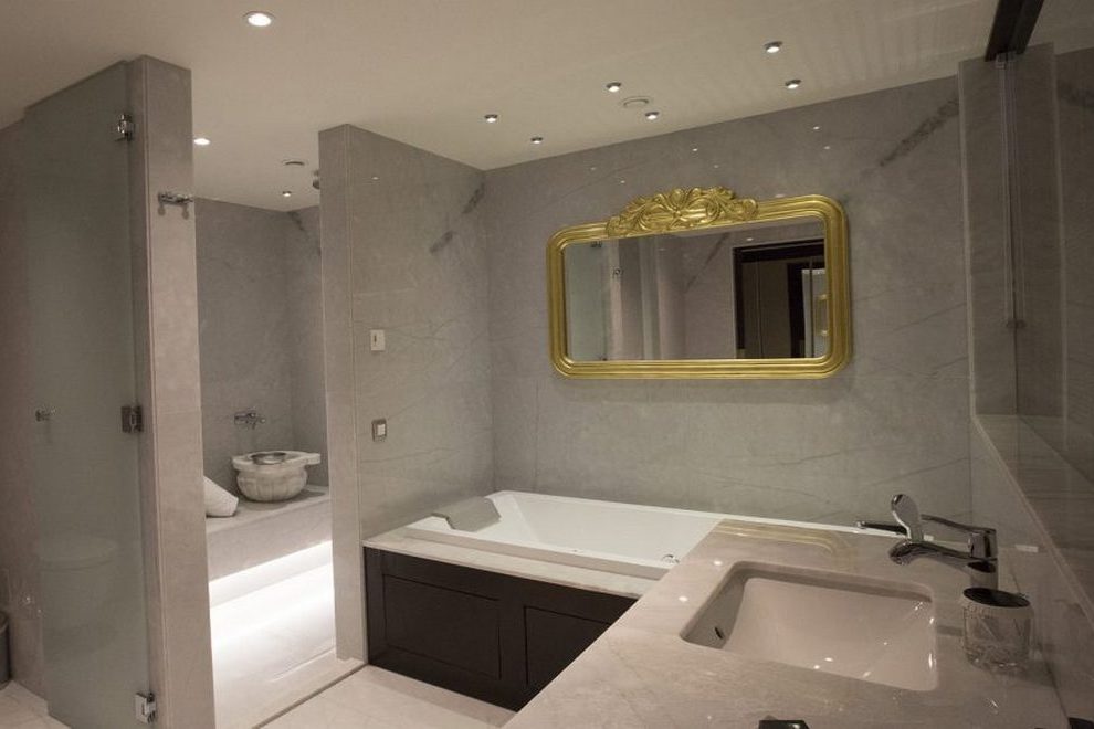 Charisma De Luxe Hotel - Suite Room with Hammam