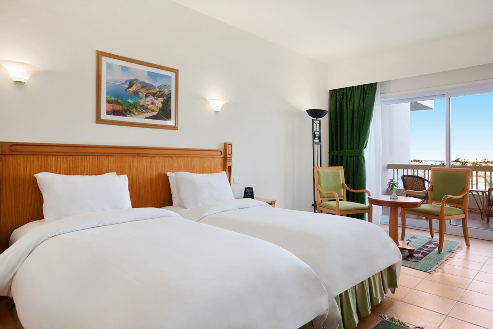 Long Beach Resort - Deluxe Room