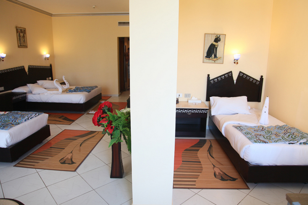 King Tut Aqua Park Beach Resort - Family Room