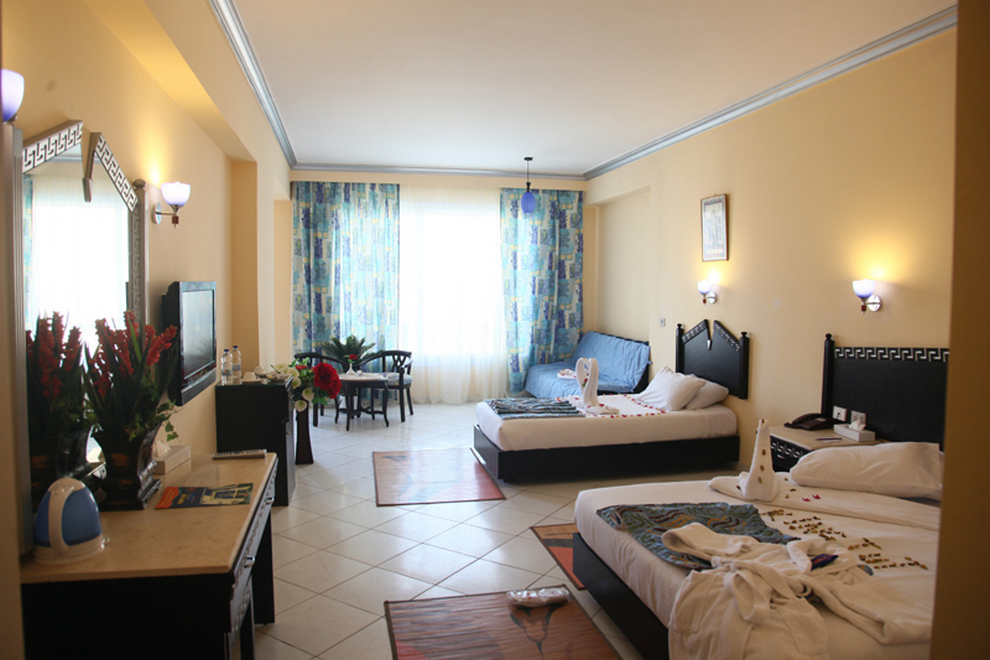King Tut Aqua Park Beach Resort - Family Room
