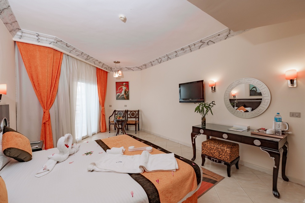 King Tut Aqua Park Beach Resort - Family Room