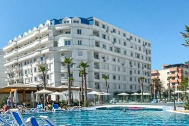 Fafa Aqua Blue Hotel