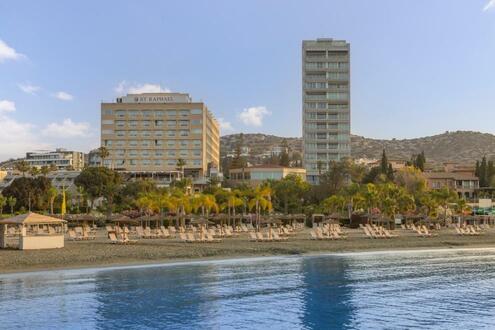 St. Raphael Resort - Изображение 1