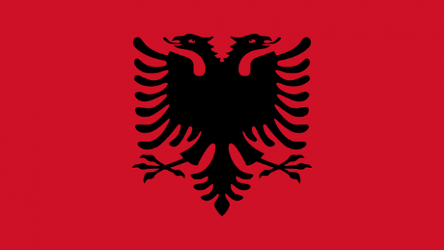 Албания отмени всички ограничения, свързани с OVID-19.