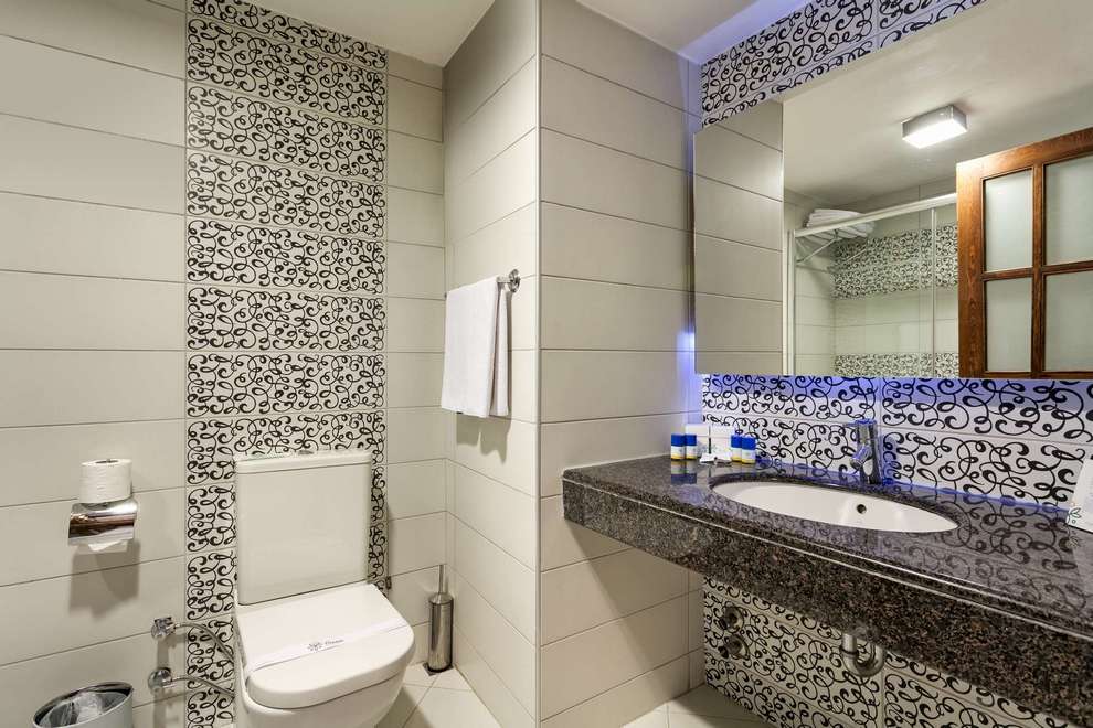 Club Tuana Fethiye - Club Room Bath - Doris-bg.com Club Tuana Fethiye - Club Room Bath