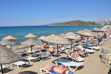 PIGALE BEACH HOTEL